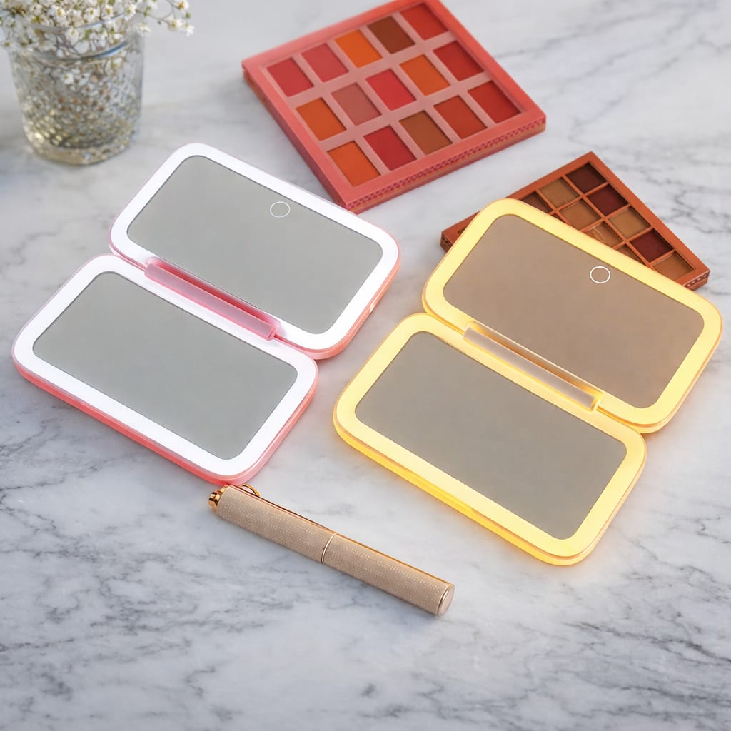 LED Lighted Compact Mirror