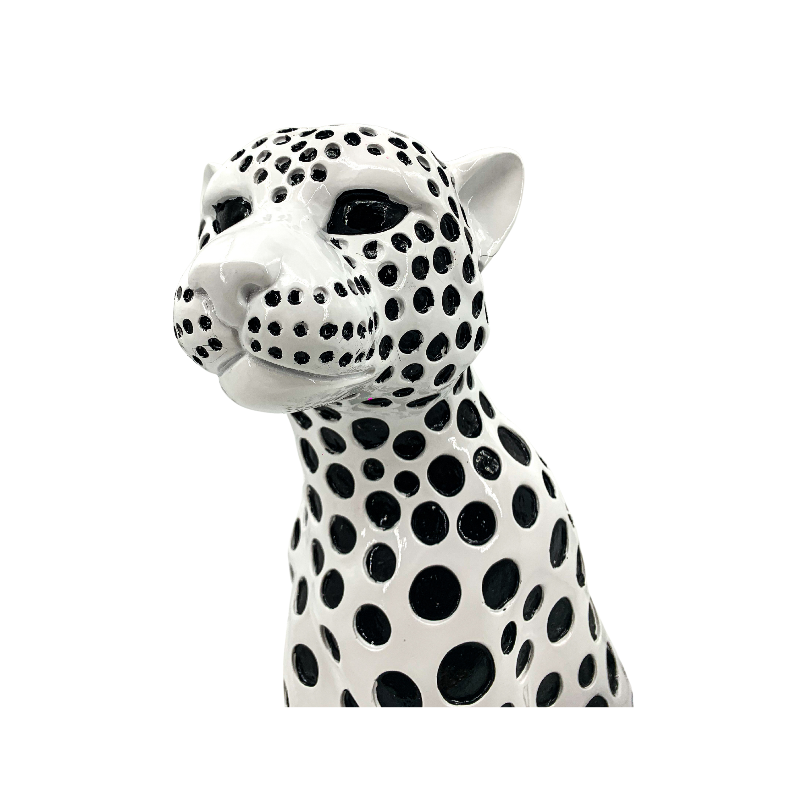Cheetah Statue Decorative Animal Figurine for Home, Office, Living Room, Bedroom, Nursery