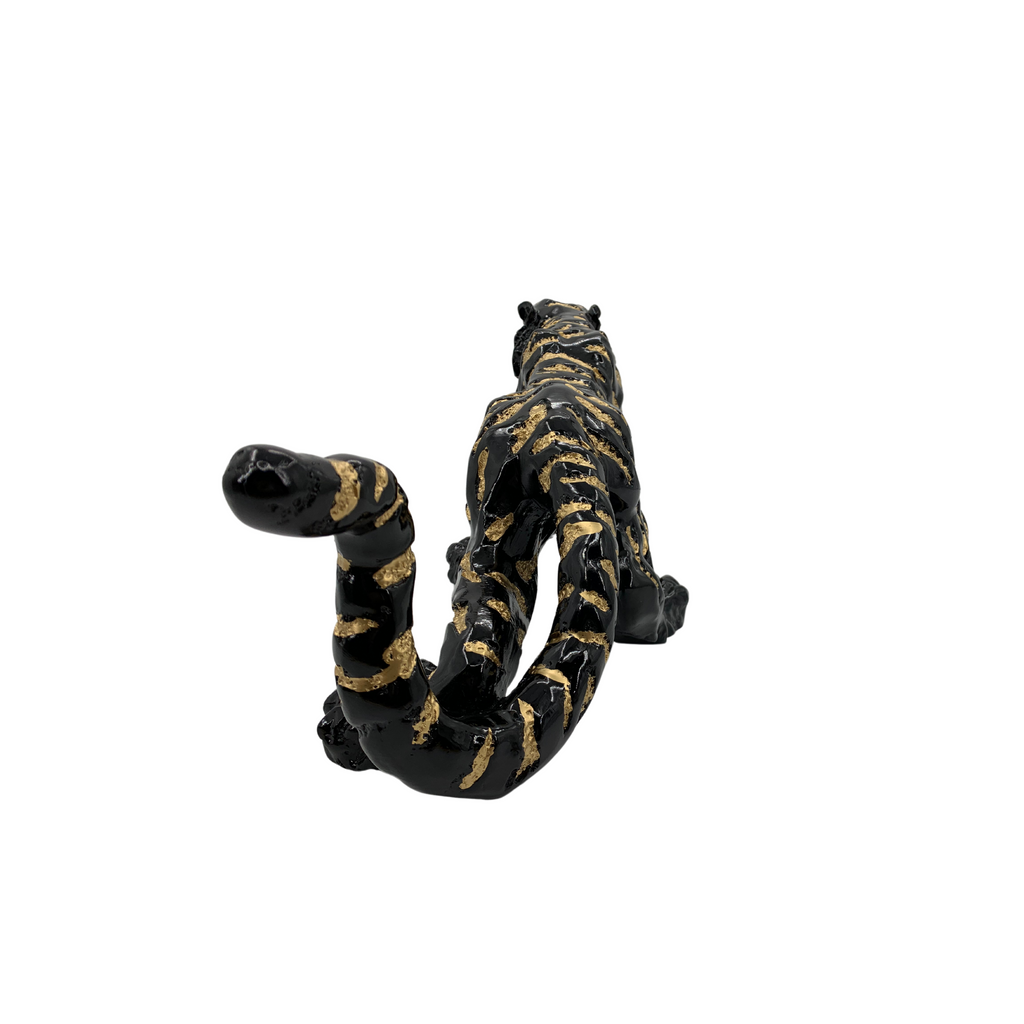 Decorative Tiger Statue Figurine for Home and Office, Animal Collectibles, Black