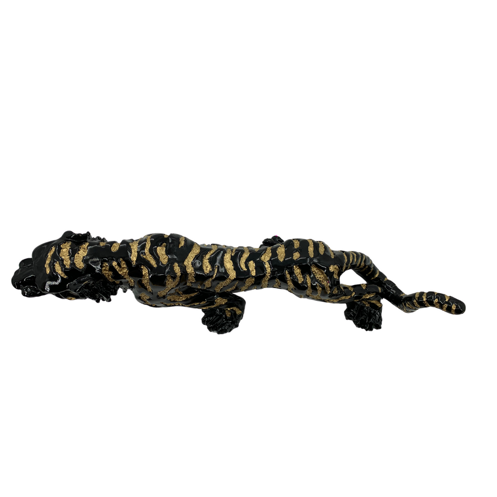 Decorative Tiger Statue Figurine for Home and Office, Animal Collectibles, Black