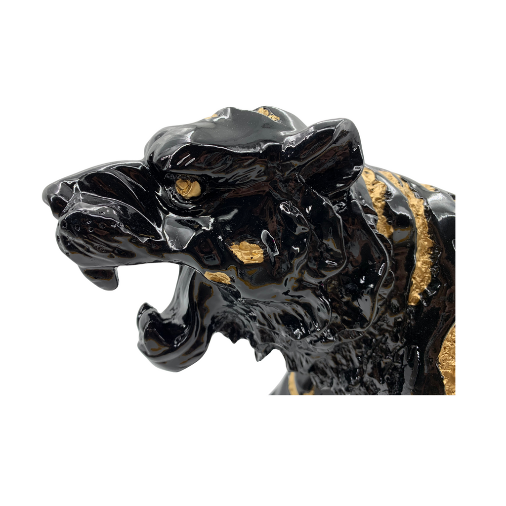 Decorative Tiger Statue Figurine for Home and Office, Animal Collectibles, Black